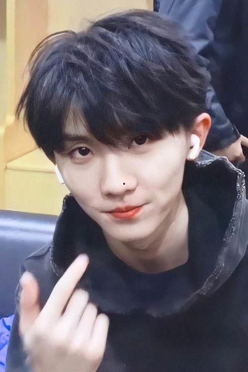 超级爆料马嘉祺视频,超级爆料背后的惊人真相 第3张 超级爆料马嘉祺视频,超级爆料背后的惊人真相 第3张